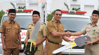 H. Azhari: Lima Kelurahan Terima Kunci Bantuan Mobil Ambulance dari Pemkot Bima