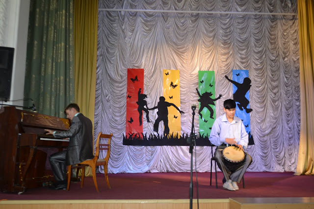 Презентація талантів студентів першокурсників МНАУ, 2015.
