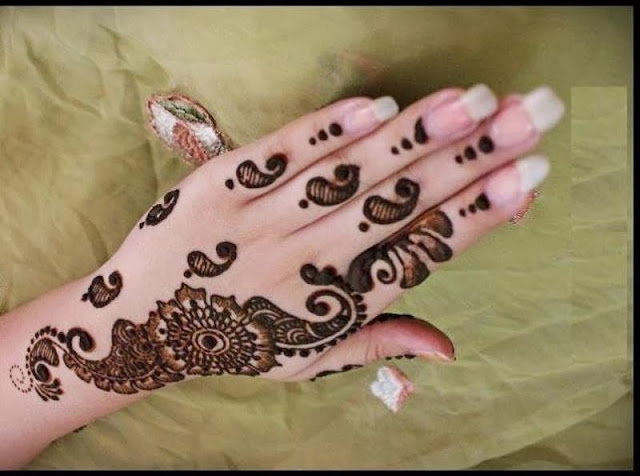 Stylish Mehndi Designs Wallpapers Free Download