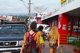 three friends going to the market