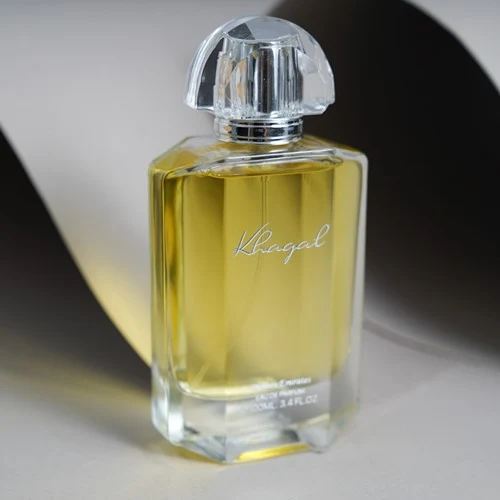 عطر خجل للنساء