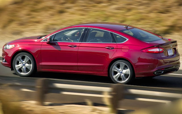 Ford Fusion - entre os dez mais vendidos nos EUA em 2013