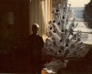 aluminum christmas tree 1964 Rick Sincere Wauwatosa