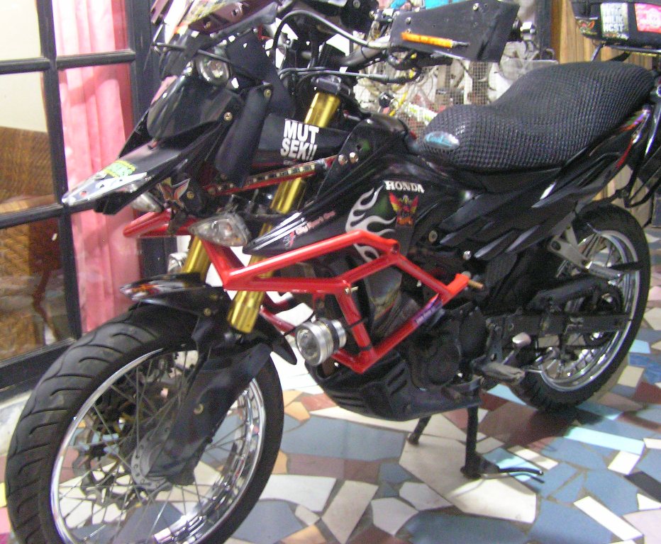 Pengendara Motor Indonesia - Satu Jiwa Satu Hati - Touring 