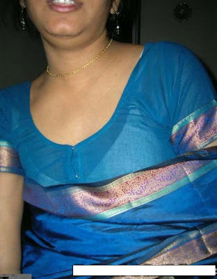 Local Village Aunty blue Blouse Removing  images