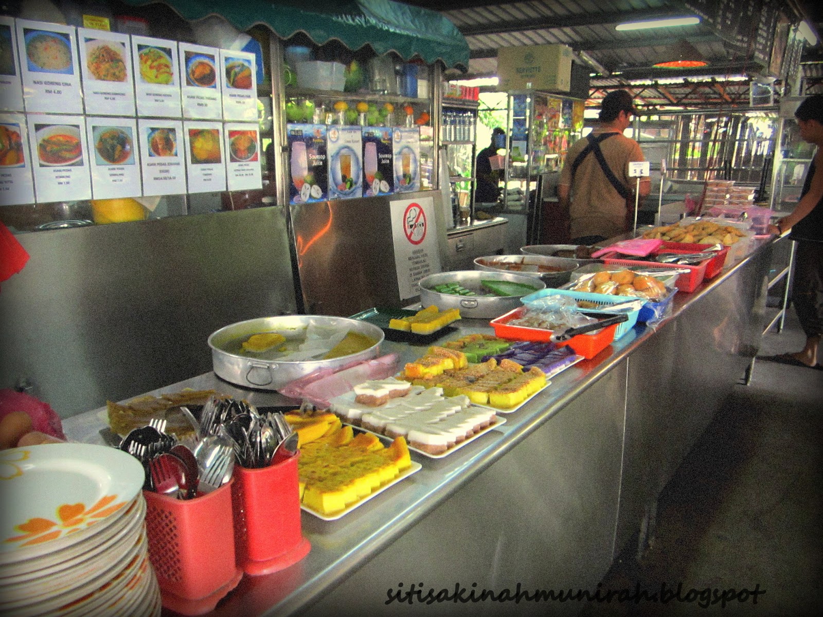 SWEET MACAM GULA!: Perhentian Kuih Kampong, Ujong Pasir Melaka