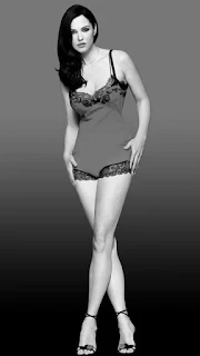 Long Legs Actress Monica Bellucci