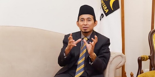 Dugaan Bukhori Yusuf, Ada Agenda Setting Di Balik Bom Makassar