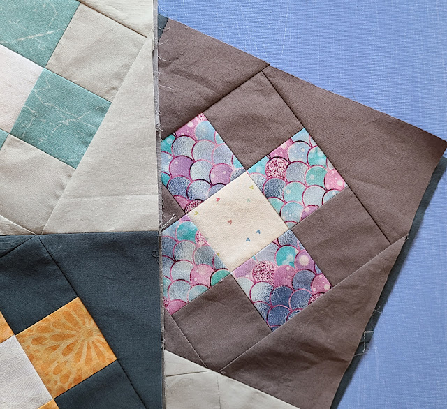 Tilted Flowers quilt pattern | DevotedQuilter.com