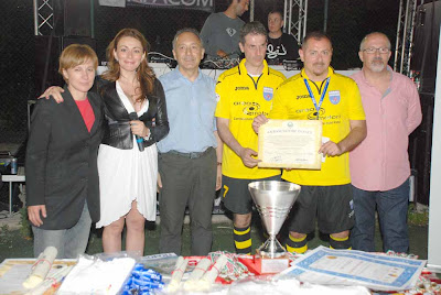 Stadio di Marino -  ARGOS Soccer TEAM nomina ad Ambasciatore di Pace da UPF - Universal Peace Federation. Nella foto Gianluca Guerrisi, Fausto Zilli, Paola Russo, l'attrice Alma Manera, i delegati di Roma di Universal Peace Federation