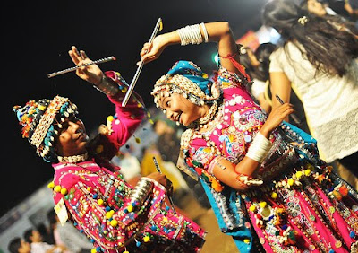 2011 Navratri Raas Garba Photos, Wallpapers, Pics, Pictures & Images