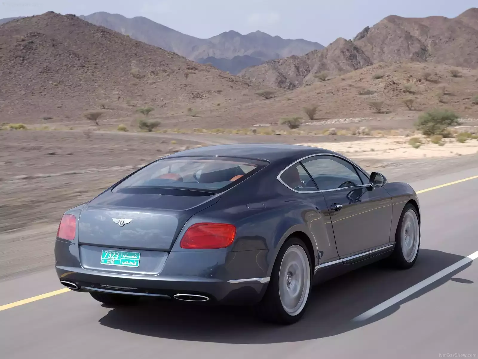 Hình ảnh xe ô tô Bentley Continental GT 2012 & nội ngoại thất