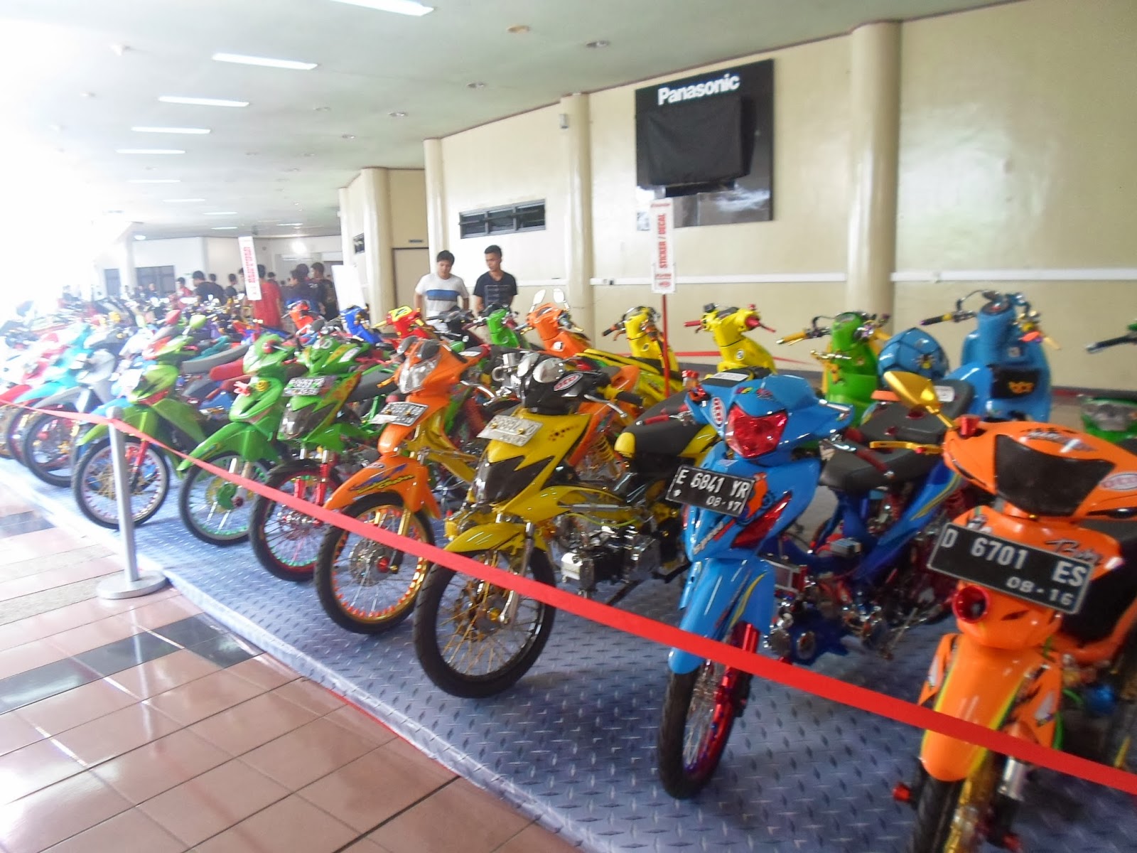 Kumpulan 99 Kontes Modifikasi Motor Matic 2013 Terbaru Kampong Motor