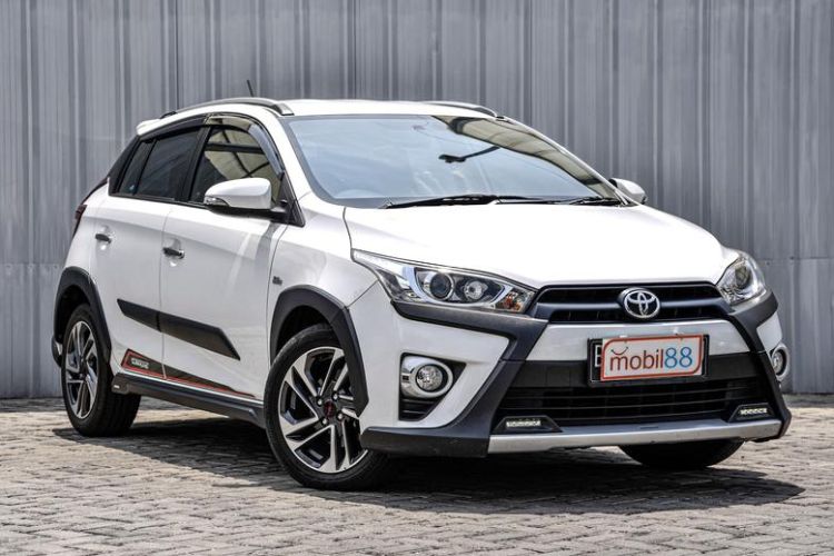 Tips Sebelum Membeli Mobil Yaris Bekas Idaman