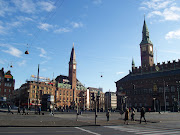 . place in the center of Copenhagen, next to Tivoli (the amusement park) (radhuspladsen )