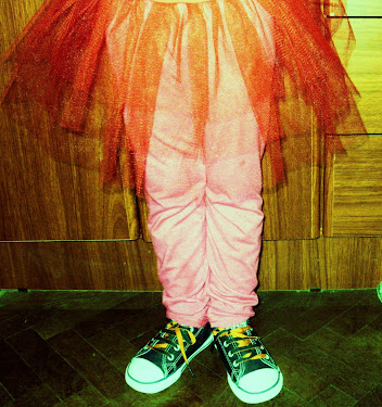 Piecitos bailarines que me llenan de Luz!!!