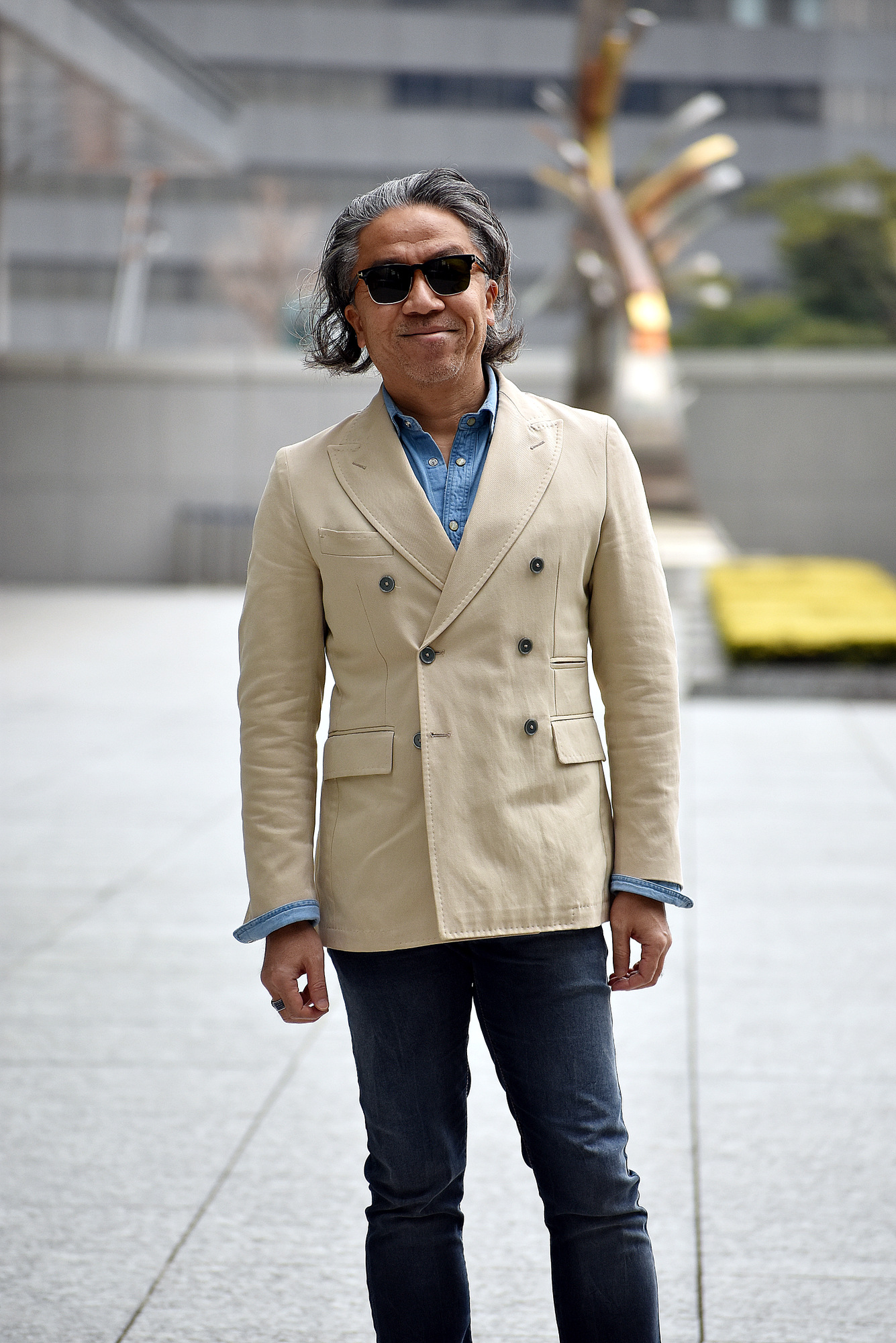 40代日本人メンズ向けのダブル ジャケットのコーディネート