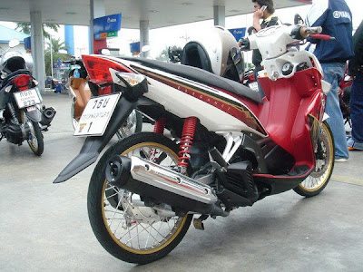 motorcycle ros Yamaha Nouvo Elegance thai style