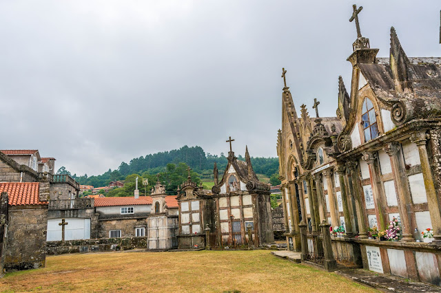 Fotografía del cementerio de San Salvador de Maceira