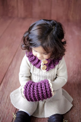 https://www.etsy.com/listing/170155515/crochet-pattern-girl-toddler-cowl-and?ref=favs_view_1