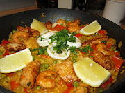 . aufs Meer schauen und Paella genießen. Jetzt haben wir uns darauf mit .