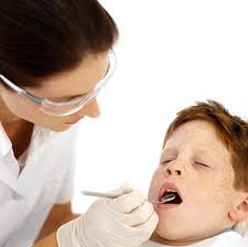 what is a pediatric dentist