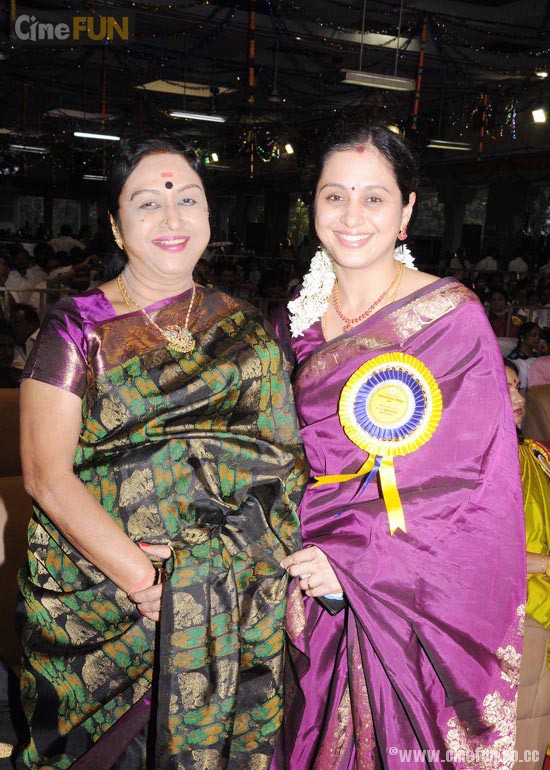 AnushkaAaryaTamanna at Kalaimamani Awards Stills film pics