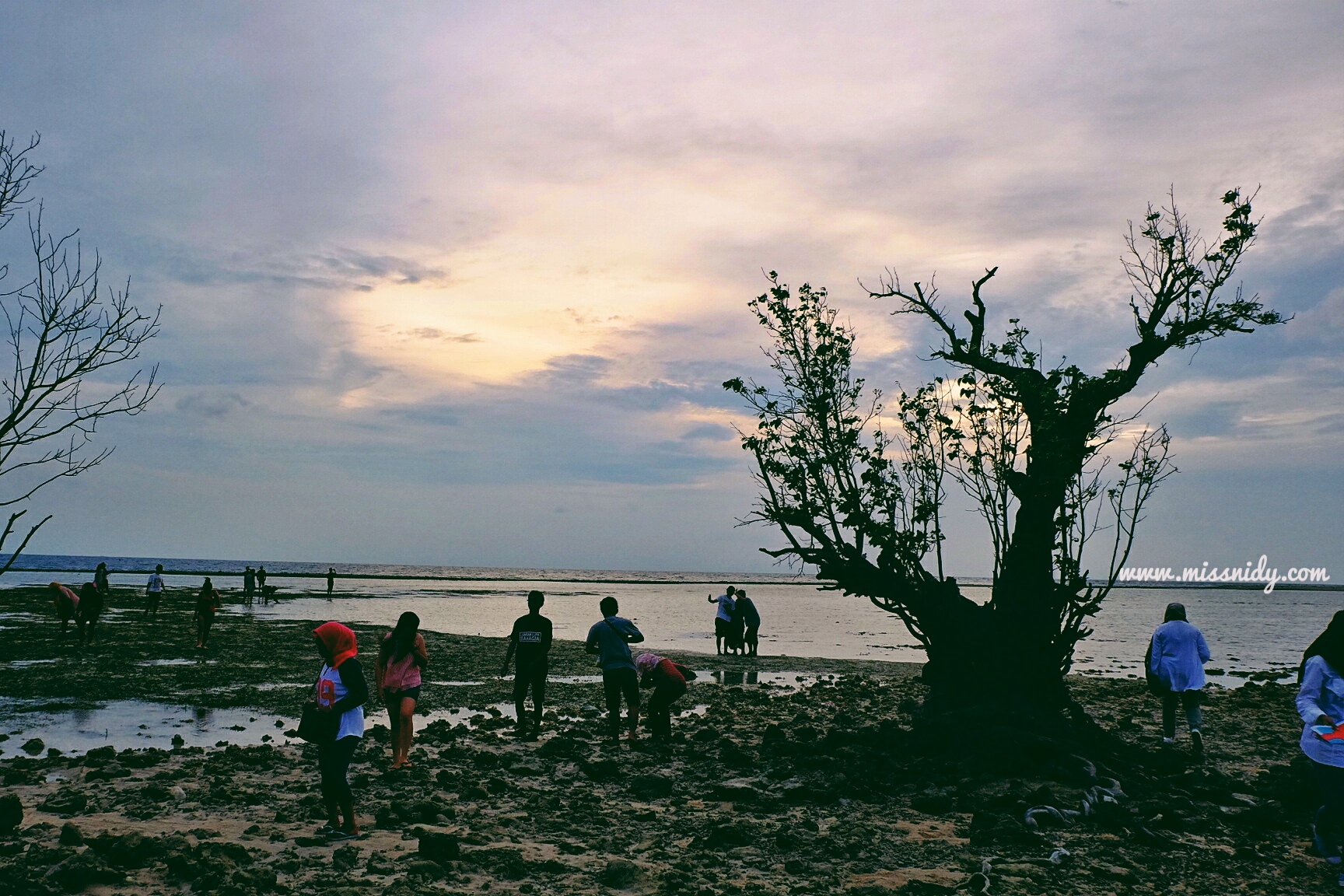 sunset spot di pulau tidung kepulauan seribu