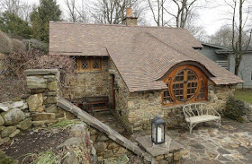 The Hobbit House of Peter Archer