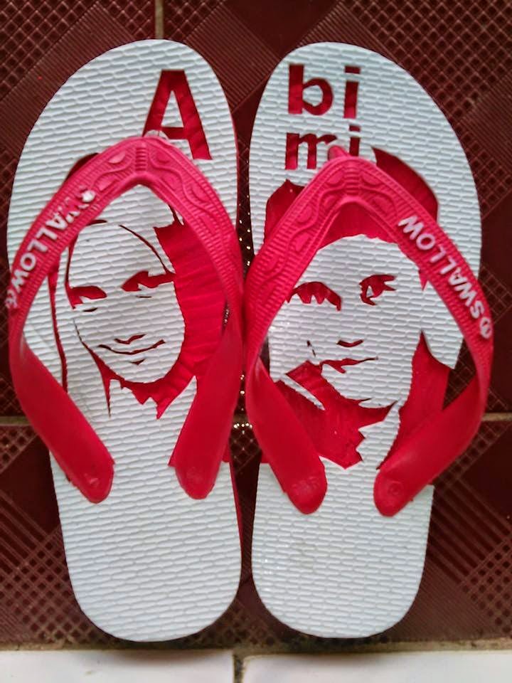 Model Sandal Jepit Ukir Motif Unik Terbaru