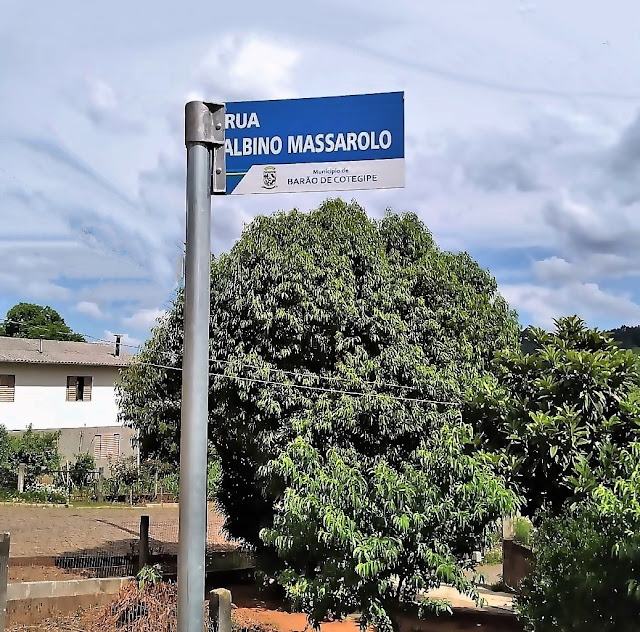 Rua Albino Massarolo