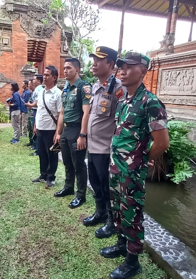 Polres Gianyar Amankan Kunjungan Panglima TNI Di Puri Ageng Blahbatuh