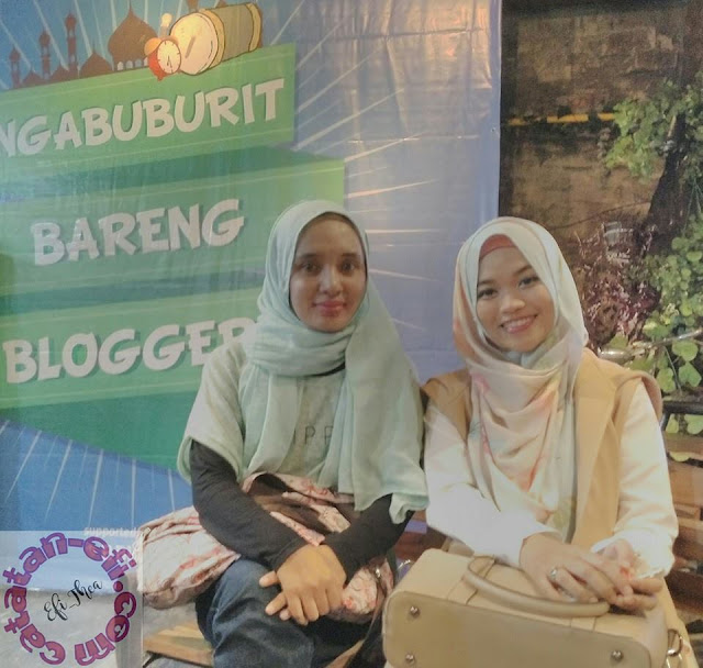 http://www.catatan-efi.com/2016/06/Ngabuburit-blogger-bandung-bareng-bblog-dan-bca.html