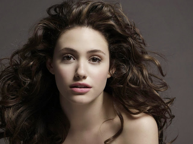 Emmy Rossum HD Wallpaper Free