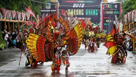 Banyuwangi Ethno Carnival 2012, Re-Barong Using.