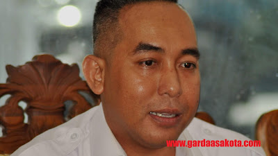 Ditemani Tokoh Bima Mataram, Mori Hanafi Resmi Mendaftar Bacawagub di PAN