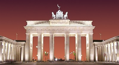 Brandenburg Gate, Islamized