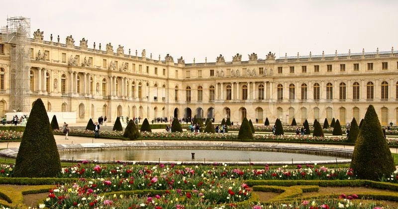 Istana Versailles Perancis, Istana Megah Bertatahkan Emas ...