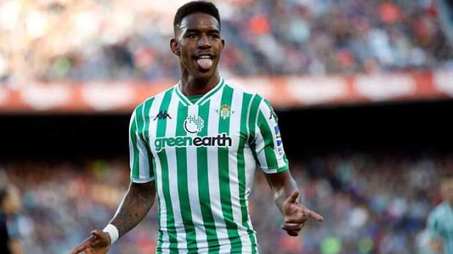 Official: Junior Firpo joins Barcelona  from Real Betis