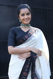 Anupama Parameswaran Stills at 18 Pages Movie Interview