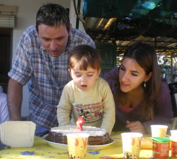 celebra cumpleaños del niño