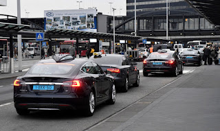 Taxi van amsterdam naar schiphol airport