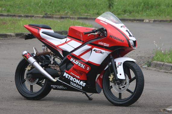  Modifikasi  Yamaha  Vixion ala MotoGP 