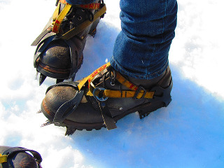 Randonnée-hiver-crampons