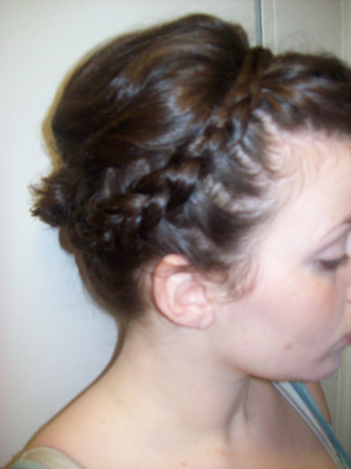 Beautiful Braided Buns Hairstyles Wallpaper - Hairstyles Ideas