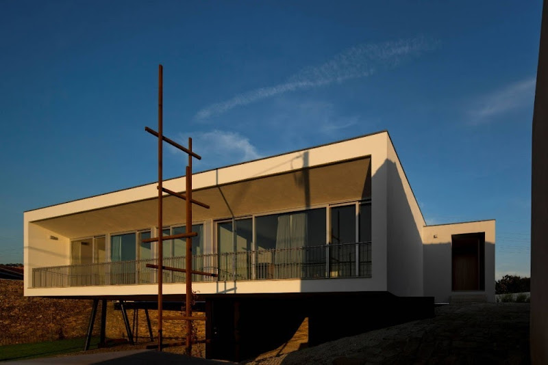 Casa en Sobral - Nelson Resende Arquitecto