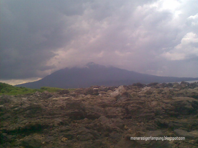 KEINDAHAN GUNUNG RAJABASA