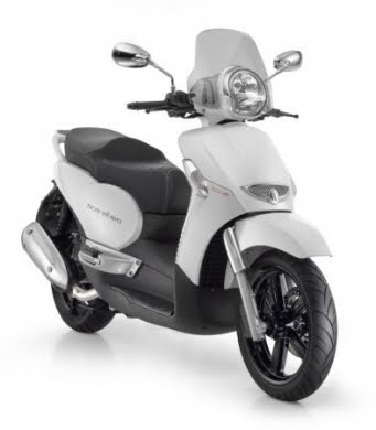 Piaggio Scarabeo 500 and 300 Special Edition