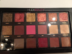 revue palette Rose Gold Edition Huda Beauty