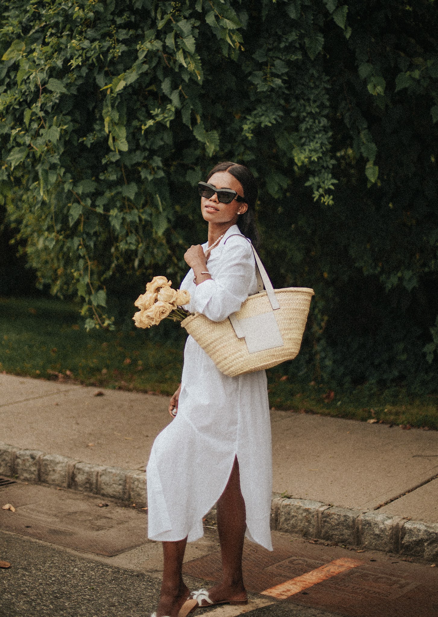 Loewe’s Leather-Trimmed Woven Raffia Tote White